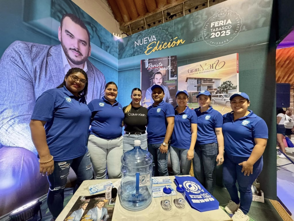 Leonella Purificadora De Agua Comparte Su Historia Y Proyección En El Foro De La Revista Del Sureste 72 496093276 122131917014642452 5344437751319440086 N