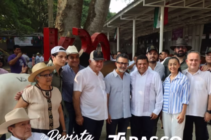 Don Ruben Garcia Osorio Pilar Del Campo Tabasqueno Homenajeado En La Comida Anual Ganadera De La Feria Tabasco 2025 E1746480603222