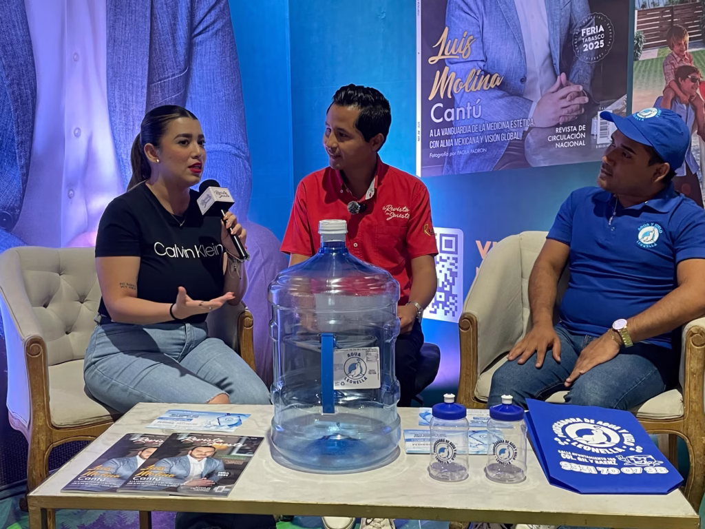 Leonella Purificadora De Agua Comparte Su Historia Y Proyección En El Foro De La Revista Del Sureste 74 Whatsapp Image 2025 05 14 At 12.52.00 Pm