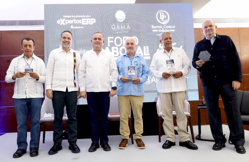 Revolución Laboral En Tabasco: Efraín Reséndez Impulsa Diálogo Histórico En El Foro Laboral 2025 77 Whatsapp Image 2025 06 27 At 5.59.31 Pm 1 1