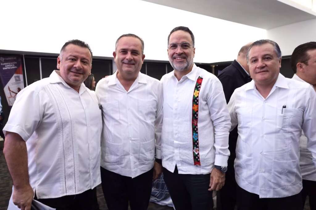 Revolución Laboral En Tabasco: Efraín Reséndez Impulsa Diálogo Histórico En El Foro Laboral 2025 75 Whatsapp Image 2025 06 27 At 5.59.33 Pm