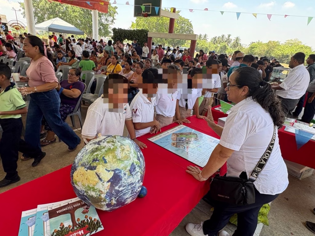 El Capitán Azul Conquista Los Corazones De De Niños Tabasqueños: Ceas Revoluciona La Educación Ambiental 72 Whatsapp Image 2025 07 05 At 8.10.18 Pm