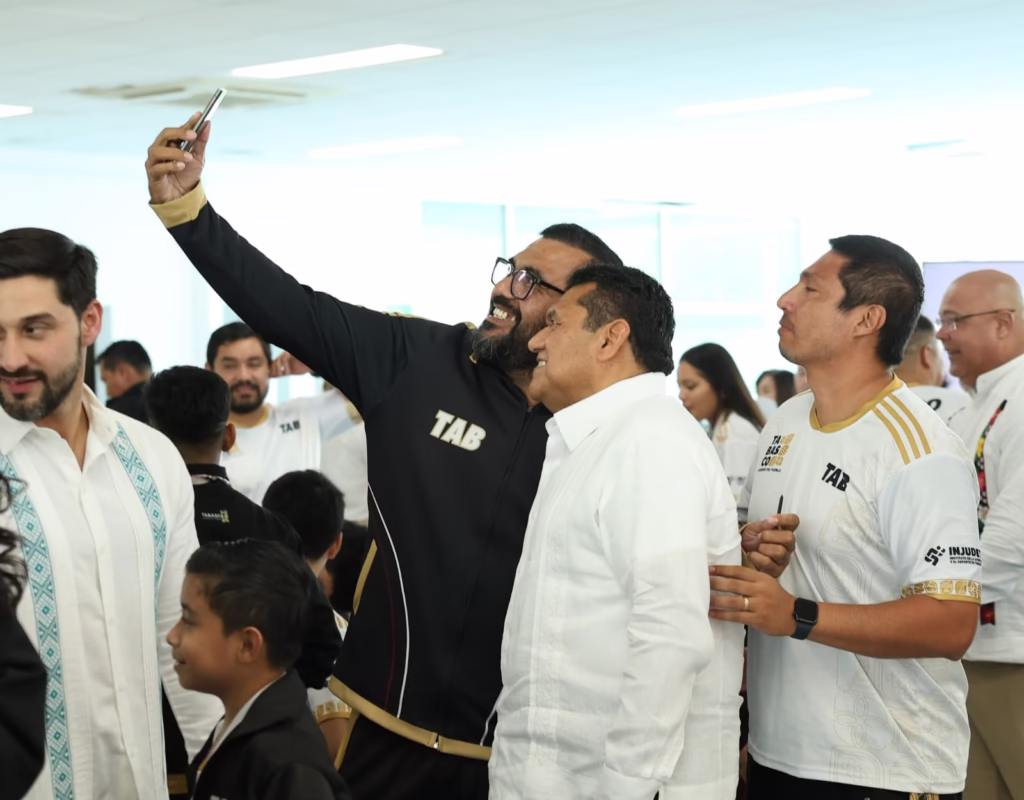 Tabasco Celebra A Sus Medallistas De La Olimpiada Nacional 2025: Javier May Anuncia 500 Becas Para Atletas De Alto Rendimiento 75 Whatsapp Image 2025 07 30 At 1.29.07 Pm