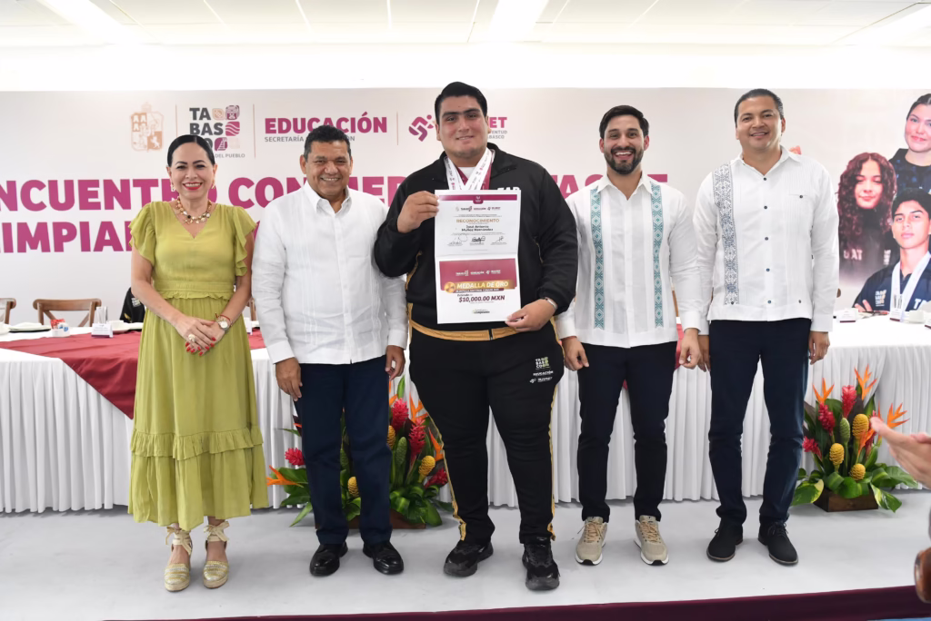 Tabasco Celebra A Sus Medallistas De La Olimpiada Nacional 2025: Javier May Anuncia 500 Becas Para Atletas De Alto Rendimiento 72 Whatsapp Image 2025 07 30 At 1.29.08 Pm 1