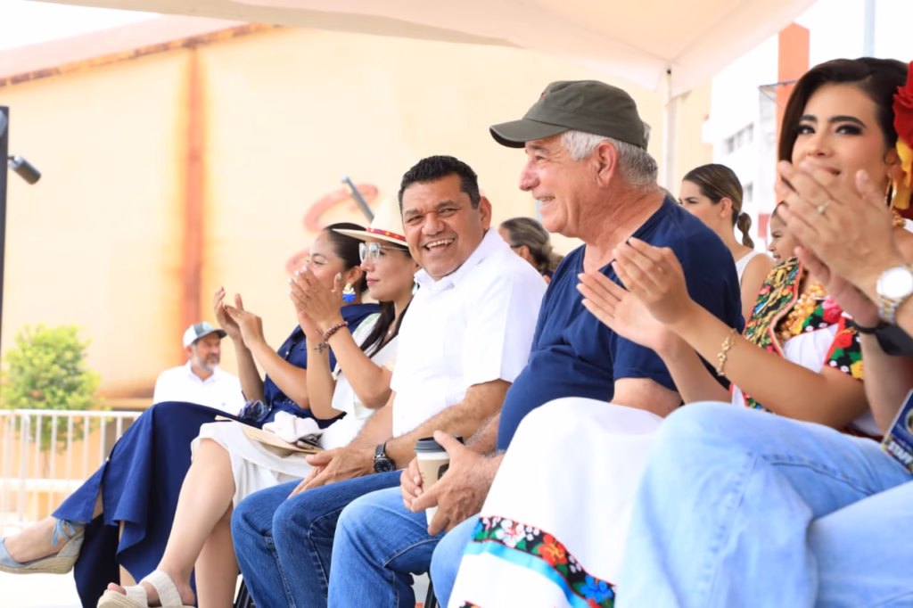 “Gobierno Del Pueblo Impulsa Que La Gran Carrera Motonáutica ‘50 Leguas Del Grijalva’ Se Convierta En Tradición Tras Éxito De 2025” 72 Banderazo 6