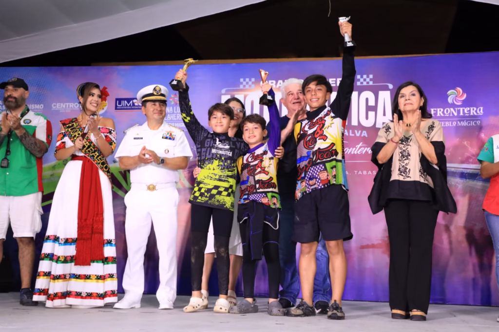 “Gobierno Del Pueblo Impulsa Que La Gran Carrera Motonáutica ‘50 Leguas Del Grijalva’ Se Convierta En Tradición Tras Éxito De 2025” 75 Whatsapp Image 2025 08 25 At 10.23.51 Am 8