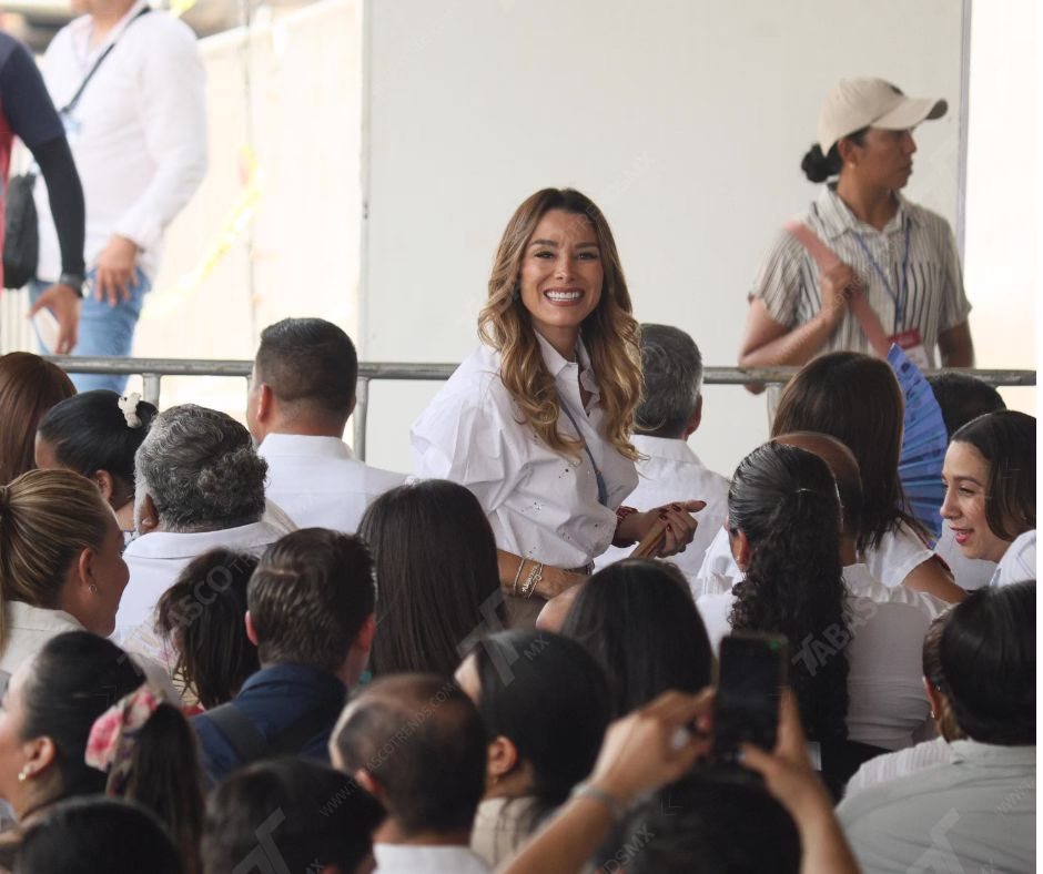 Claudia Sheinbaum Pardo Rinde Informe “La Transformación Avanza” En Tabasco: Compromiso, Resultados Y Bienestar Para Las Familias 78 28