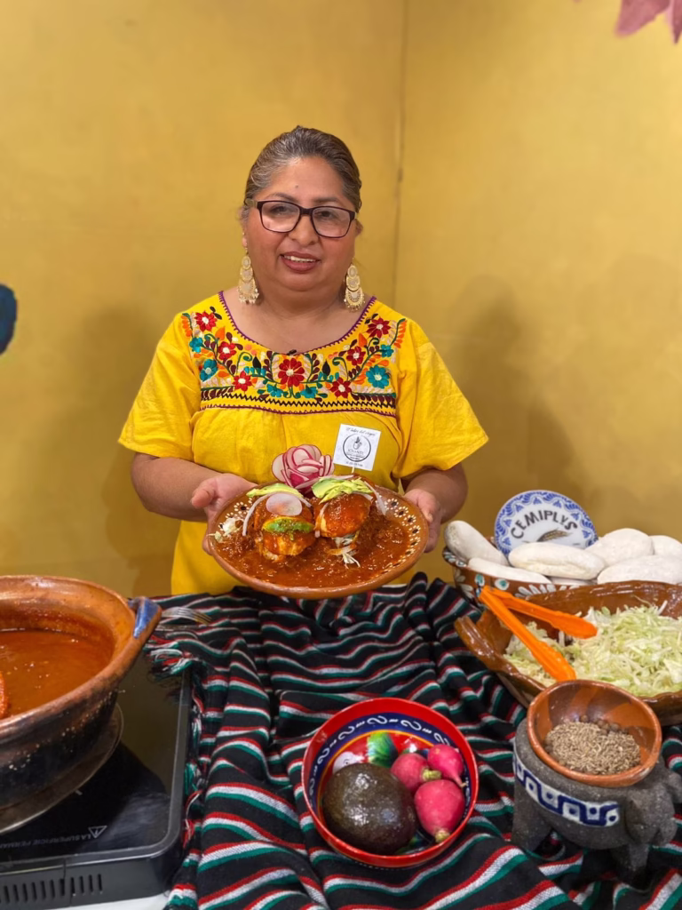“Cocinera Tradicional Teresa Ichante Conquista Tabasco Con Su Sazón En El Restaurante Navaja Cocina México” 74 489728586 2138380099944086 909036757928480442 N