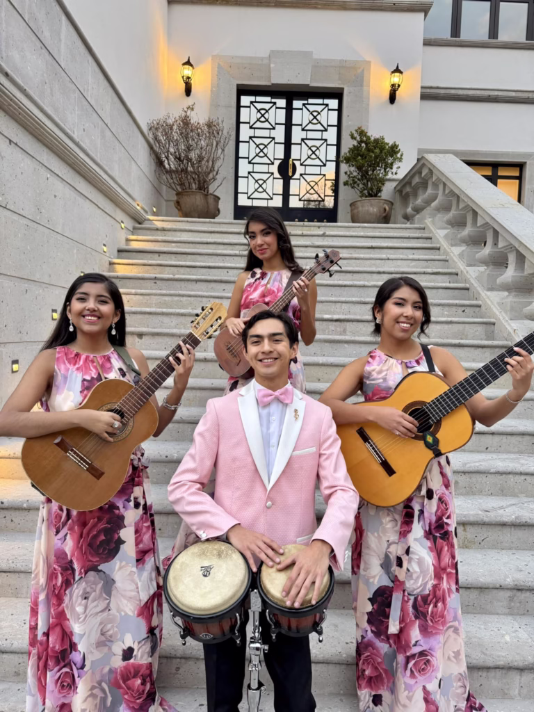 Los Miranda, Desde Guanajuato, Conquistarán A Villahermosa Con Bolero Y Tradición 73 495335776 1262946579171794 5891032007436068214 N