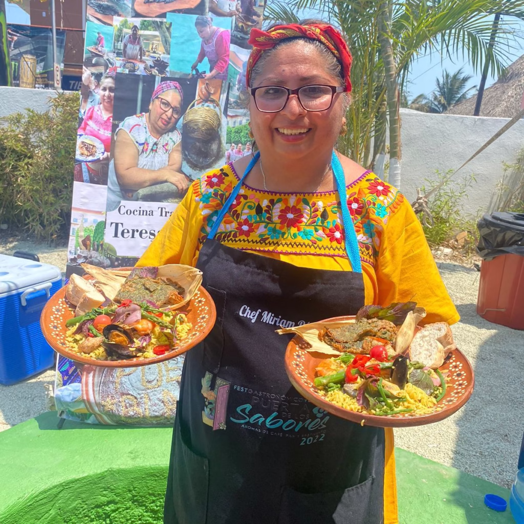 “Cocinera Tradicional Teresa Ichante Conquista Tabasco Con Su Sazón En El Restaurante Navaja Cocina México” 72 518288429 2214620125653416 4642763646307855993 N