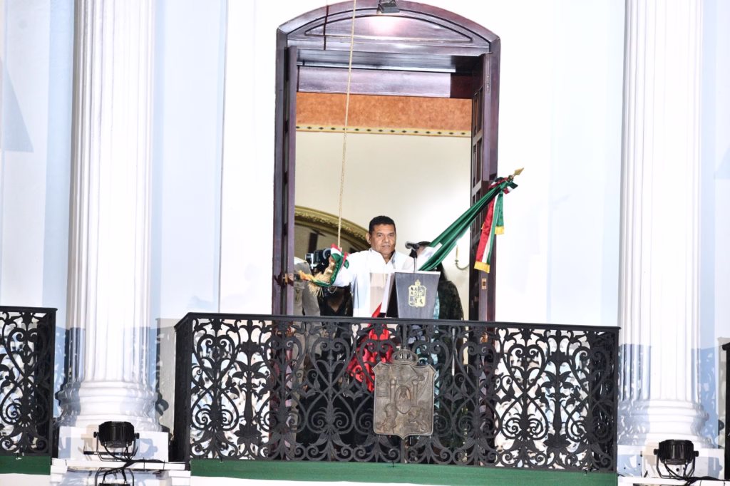 Gobernador Javier May Rinde Homenaje A Mujeres, Juventudes, Pueblos Indígenas Y Migrantes En Su Primer Grito De Independencia 72 Whatsapp Image 2025 09 16 At 1.26.46 Am