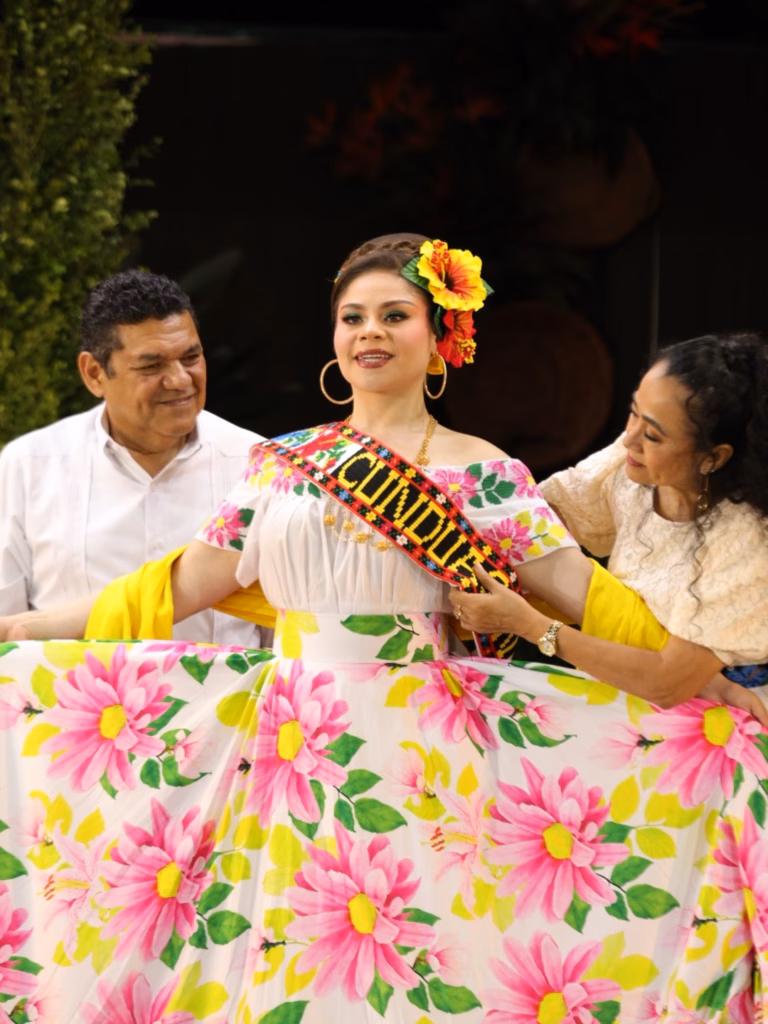 Ilustre Embajadora De Cunduacán Tabasco 2026: Atenas De La Chontalpa 70 Ilsa Valeria Sánchez Zardoni, Embajadora De Cunduacán 2026, La Atenas De Tabasco. Captura De La Revista Del Sureste Y Tabasco Trends Para La Feria Tabasco 2026.