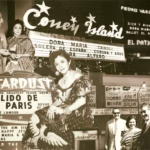 Se Presenta Un Collage De Fotografías Históricas Y Marquesinas Publicitarias Que Celebran La Carrera Internacional De La Cantante Dora María. En La Parte Superior, Bajo Un Gran Letrero Luminoso De &Quot;Coney Island&Quot;, Se Observa Una Marquesina De Espectáculos Donde Destaca El Nombre De &Quot;Dora Maria&Quot;, Junto A Figuras Como Pedro Vargas Y El Ballet El Patio.