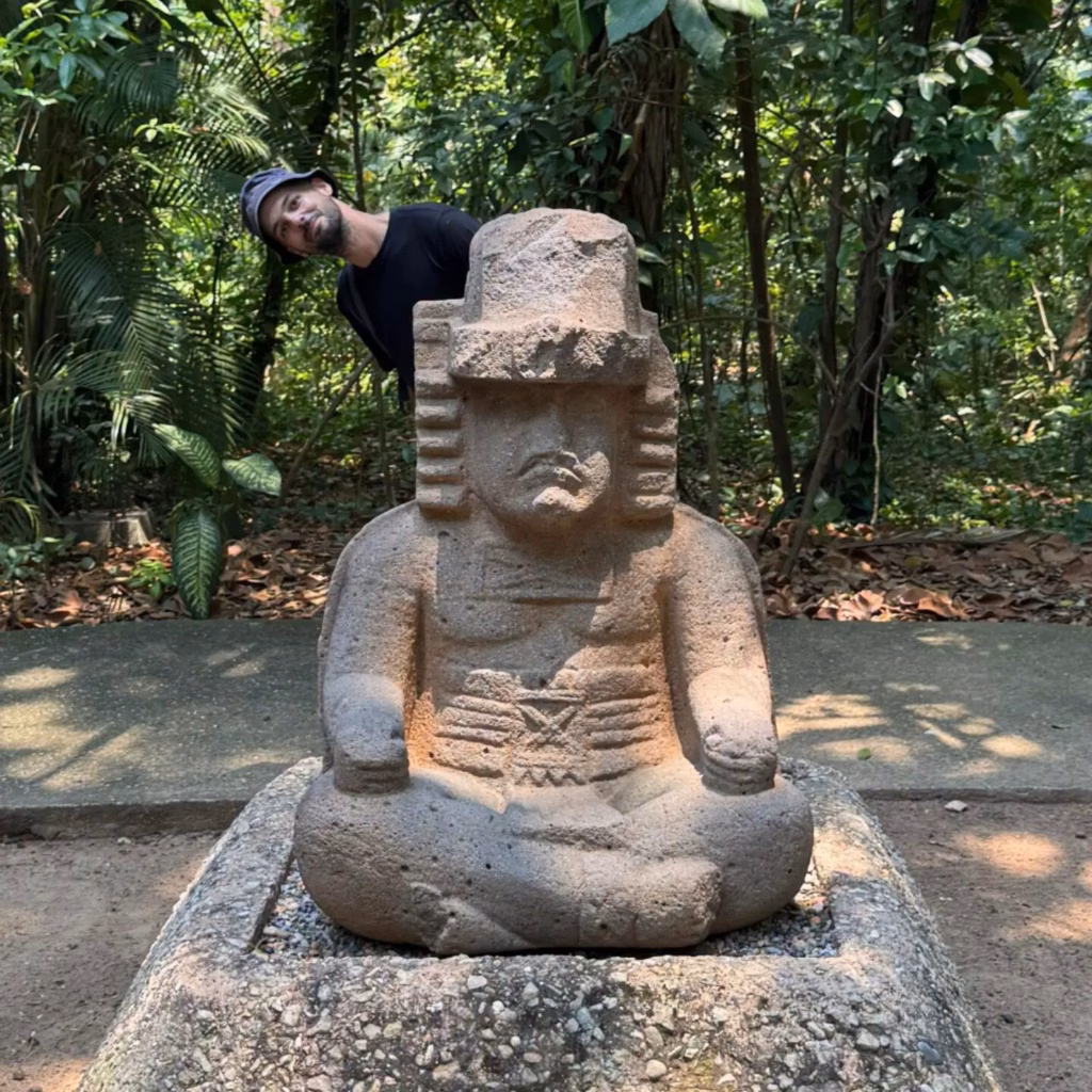 De El Cairo A Tabasco Sin Volar: El Viajero Viral Egipcio-Alemán Omar Nok Descubre Los Secretos Olmecas En El Parque Museo La Venta 8 Viajero Viral Egipcio Aleman Omar Nok Descubre Los Secretos Olmecas En El Parque Museo La Venta