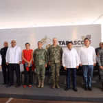 El Gobernador Javier May Rodríguez Junto A Funcionarios Del Gabinete De Tabasco Y Mandos Militares Durante La Rueda De Prensa Matutina En Villahermosa.