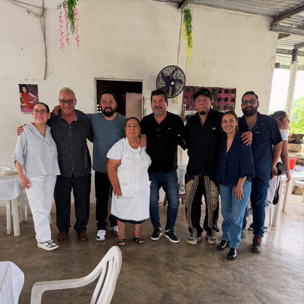 Sabores Y Tradiciones A La Orilla Del Río De La Sierra: Una Ruta Gastronómica Inolvidable Por Jalapa, Tabasco Sabores Y Tradiciones A La Orilla Del Río De La Sierra: Una Ruta Gastronómica Inolvidable Por Jalapa, Tabasco
