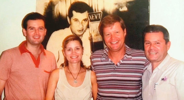 Telereportaje Cumple 68 Años: La Voz Que Marcó La Historia Del Periodismo En Tabasco Telereportaje Cumple 68 Años: La Voz Que Marcó La Historia Del Periodismo En Tabasco