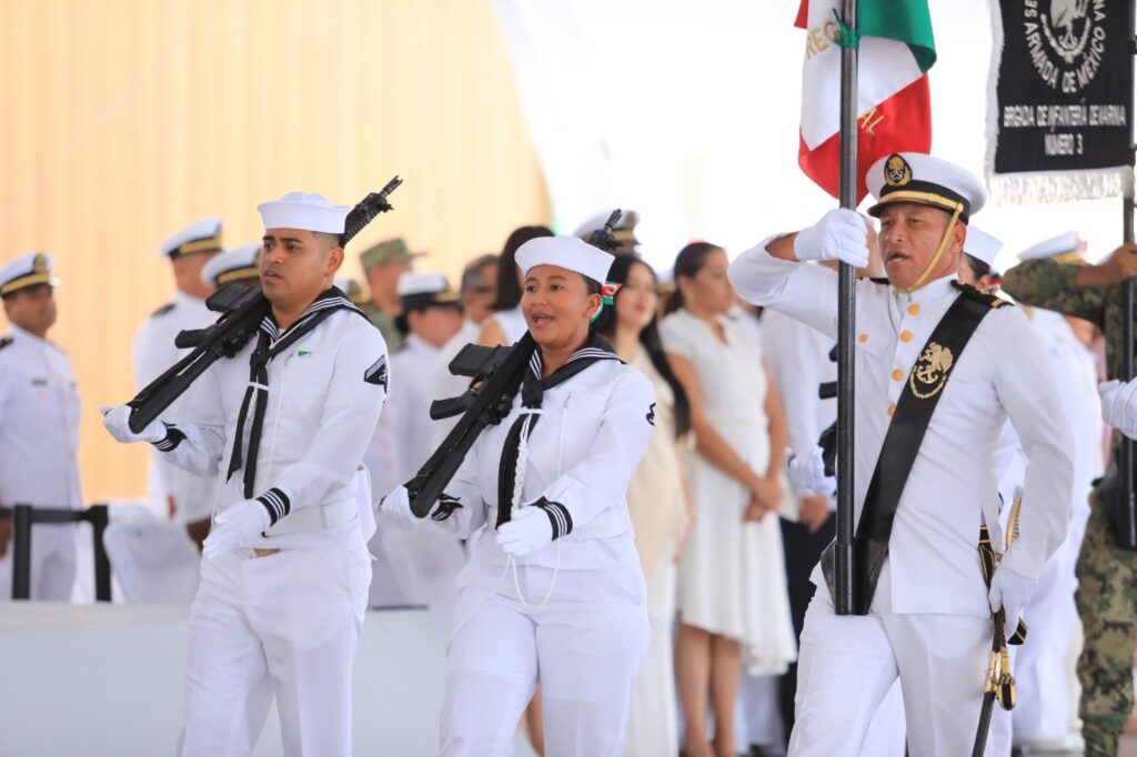 Desde Dos Bocas, El Gobierno Del Pueblo Conmemora La Historia Y Soberanía De La Armada De México Y La Constitución De 1824 Desde Dos Bocas, El Gobierno Del Pueblo Conmemora La Historia Y Soberanía De La Armada De México Y La Constitución De 1824