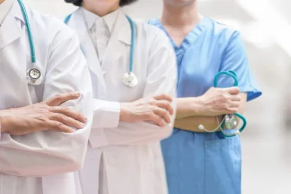Día Del Médico En México Conoce La Trayectoria De Las Y Los Especialistas Que Transforman La Salud En Tabasco