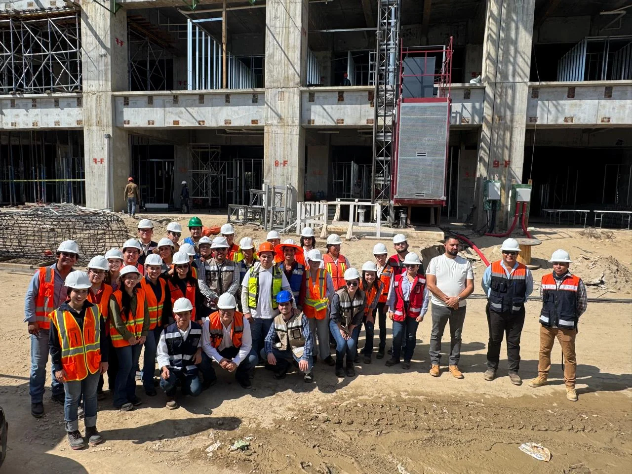 Hospitales Zumaya Abre Sus Puertas A Estudiantes De Ingeniería Y Arquitectura De La Uag Hospitales Zumaya Abre Sus Puertas A Estudiantes De Ingeniería Y Arquitectura De La Uag