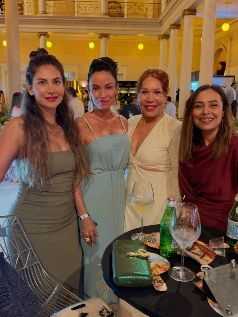 Lupita Vidal Recibe Tres Fuegos En Fine Finetable 2026: La Chef Que Posiciona La Cocina De Tabasco En La Cúspide De Latinoamérica Lupita Vidal Recibe Tres Fuegos En Fine Finetable 2026: La Chef Que Posiciona La Cocina De Tabasco En La Cúspide De Latinoamérica