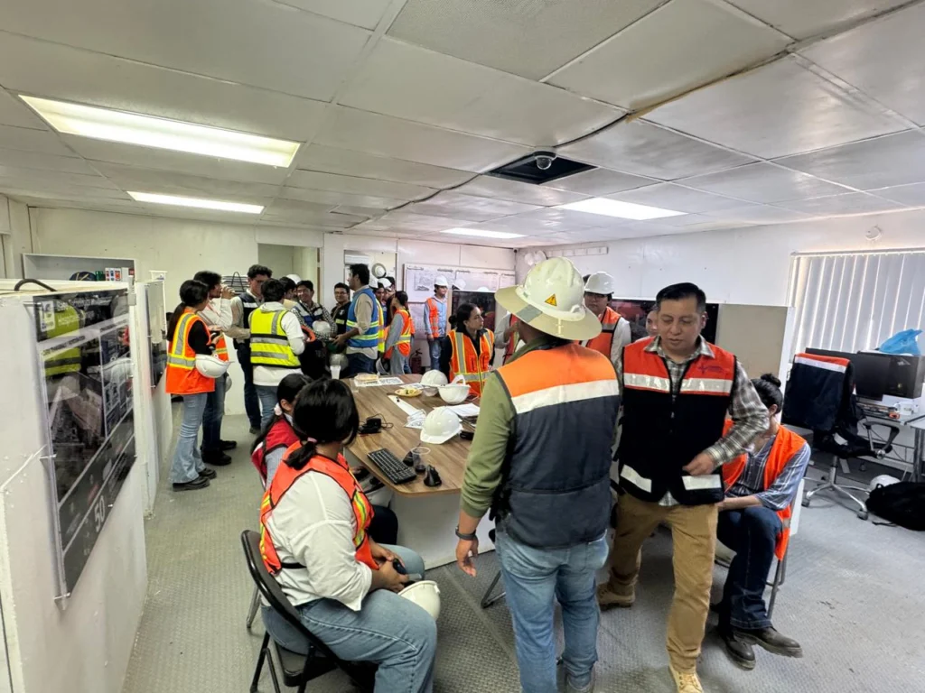 Hospitales Zumaya Abre Sus Puertas A Estudiantes De Ingeniería Y Arquitectura De La Uag Hospitales Zumaya Abre Sus Puertas A Estudiantes De Ingeniería Y Arquitectura De La Uag